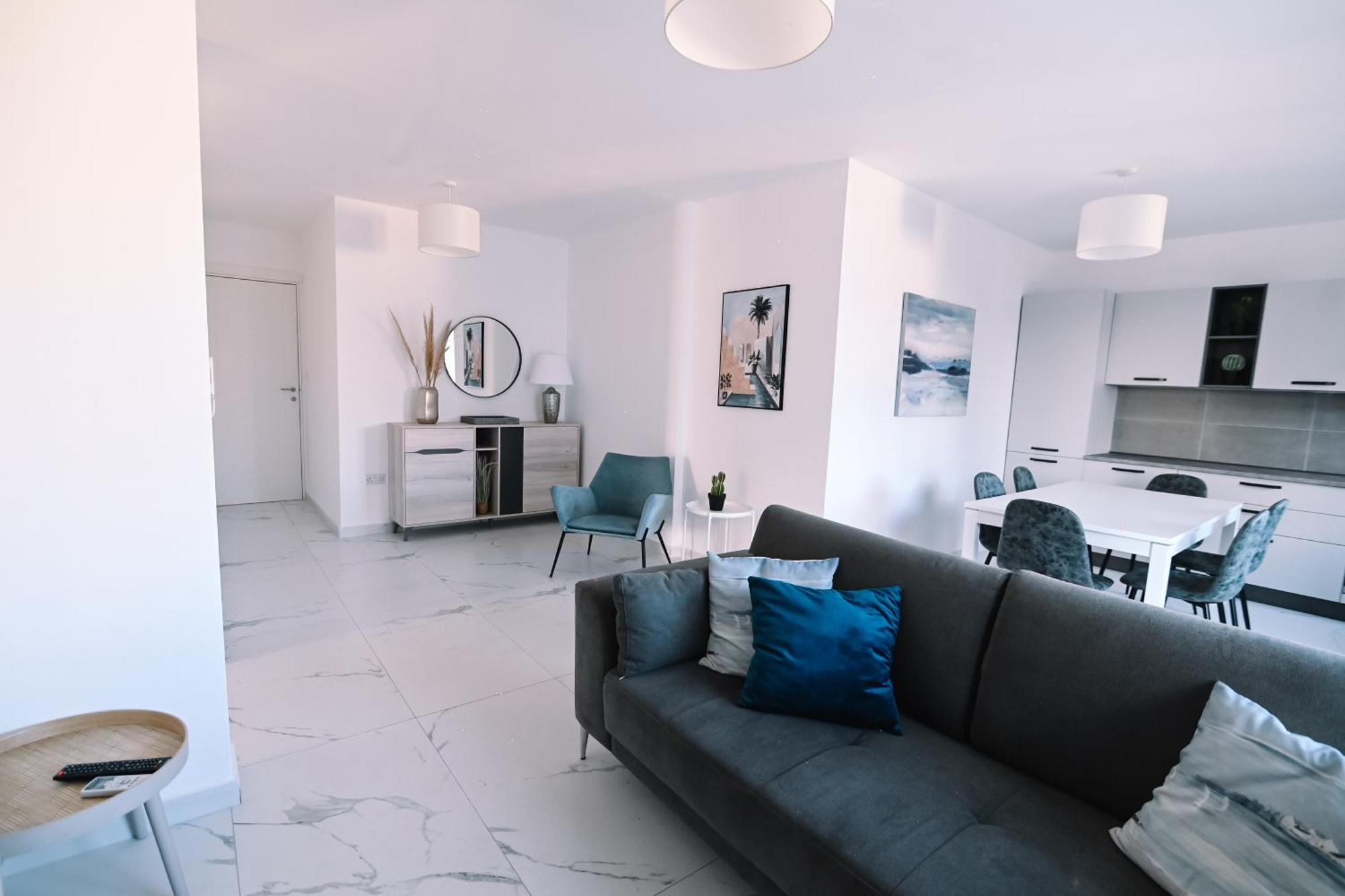 Bright 2 Bedroom Flat In Sliema! Экстерьер фото