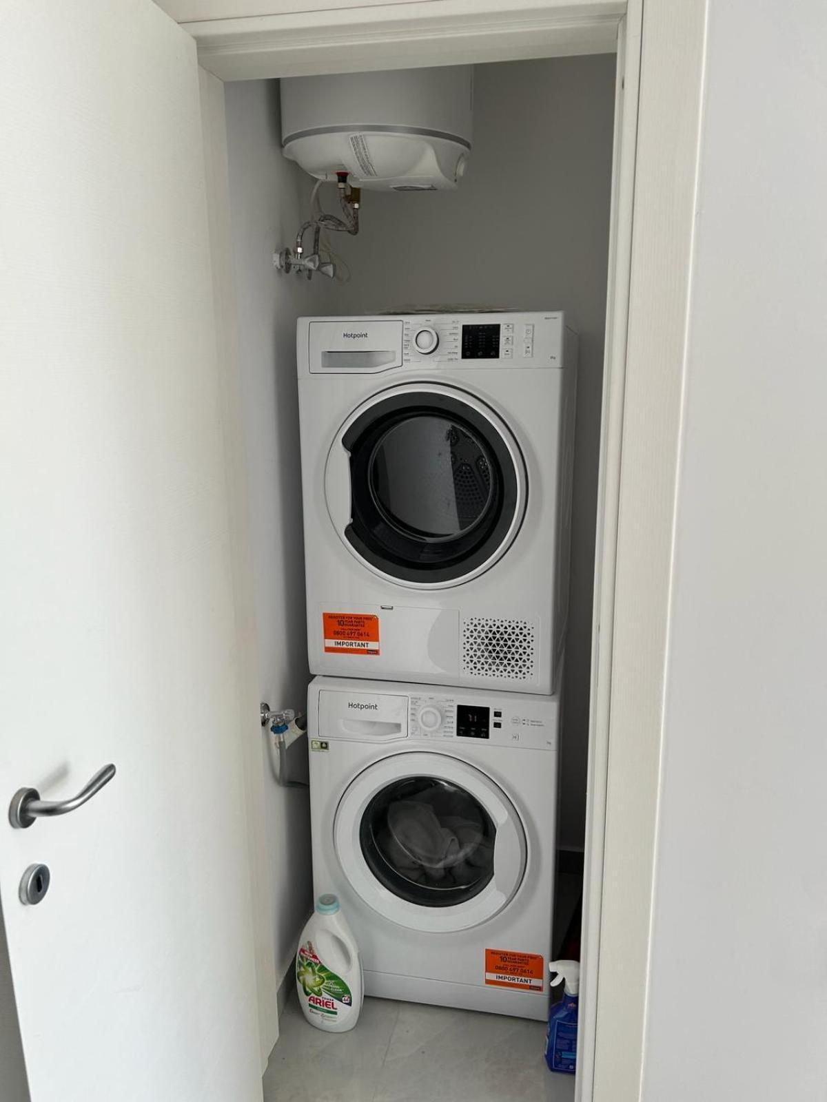 Bright 2 Bedroom Flat In Sliema! Номер фото